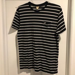 Hollister Men's Size Large Navy Blue & White Striped Crew Neck Logo T-Shirt